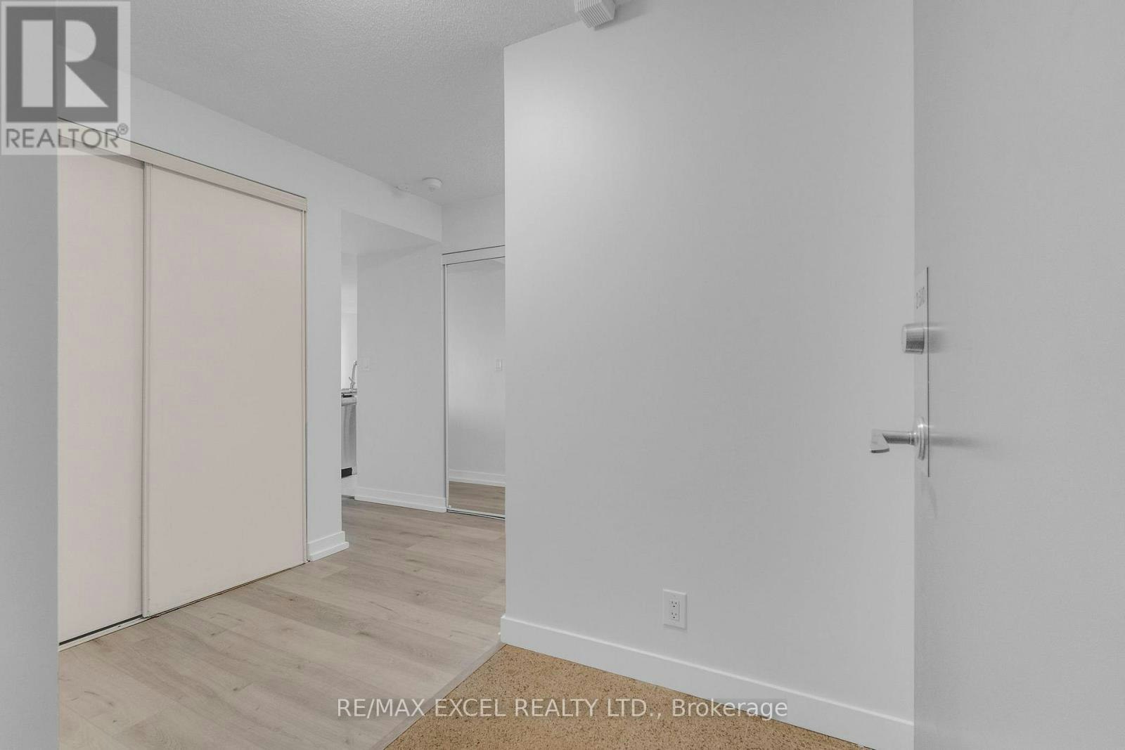 2310-397 Front Street W, Toronto, ON, M5V 3S1 - 8