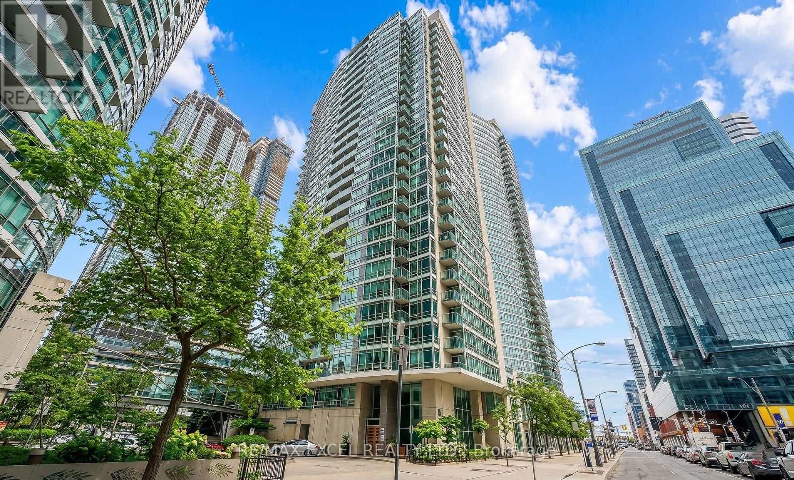 2310-397 Front Street W, Toronto, ON, M5V 3S1 - 2