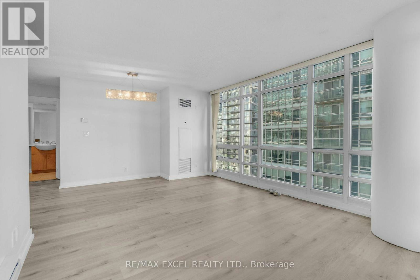 2310-397 Front Street W, Toronto, ON, M5V 3S1 - 16