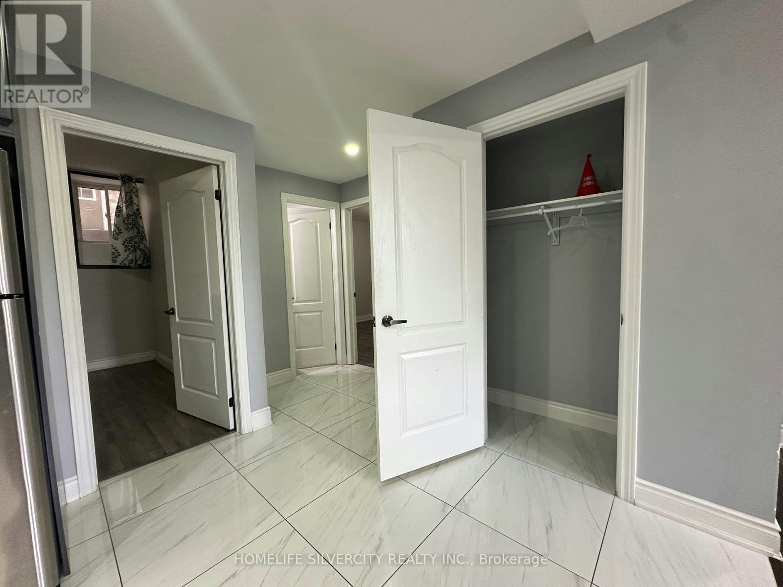 2-2 Tomahawk Court, Brampton, ON, L6P 0V2 - 8