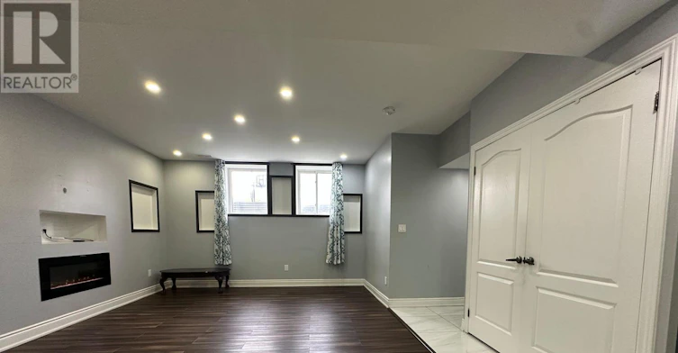 2-2 Tomahawk Court, Brampton, ON, L6P 0V2 - 7