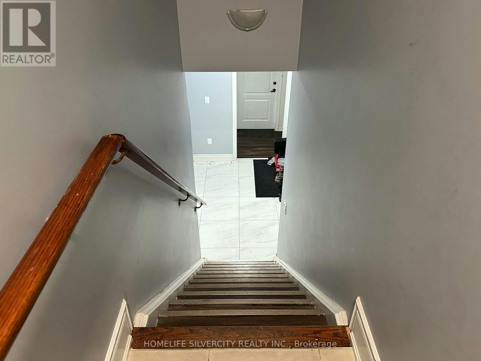 2-2 Tomahawk Court, Brampton, ON, L6P 0V2 - 4