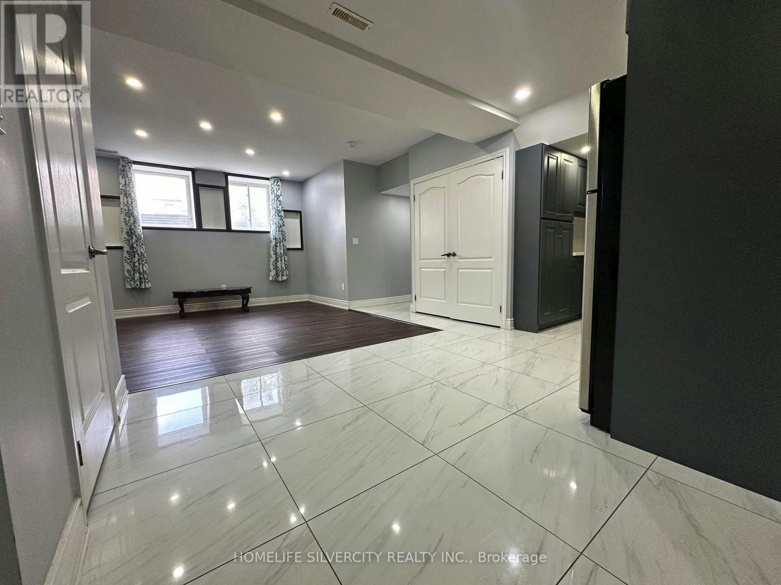 2-2 Tomahawk Court, Brampton, ON, L6P 0V2 - 21
