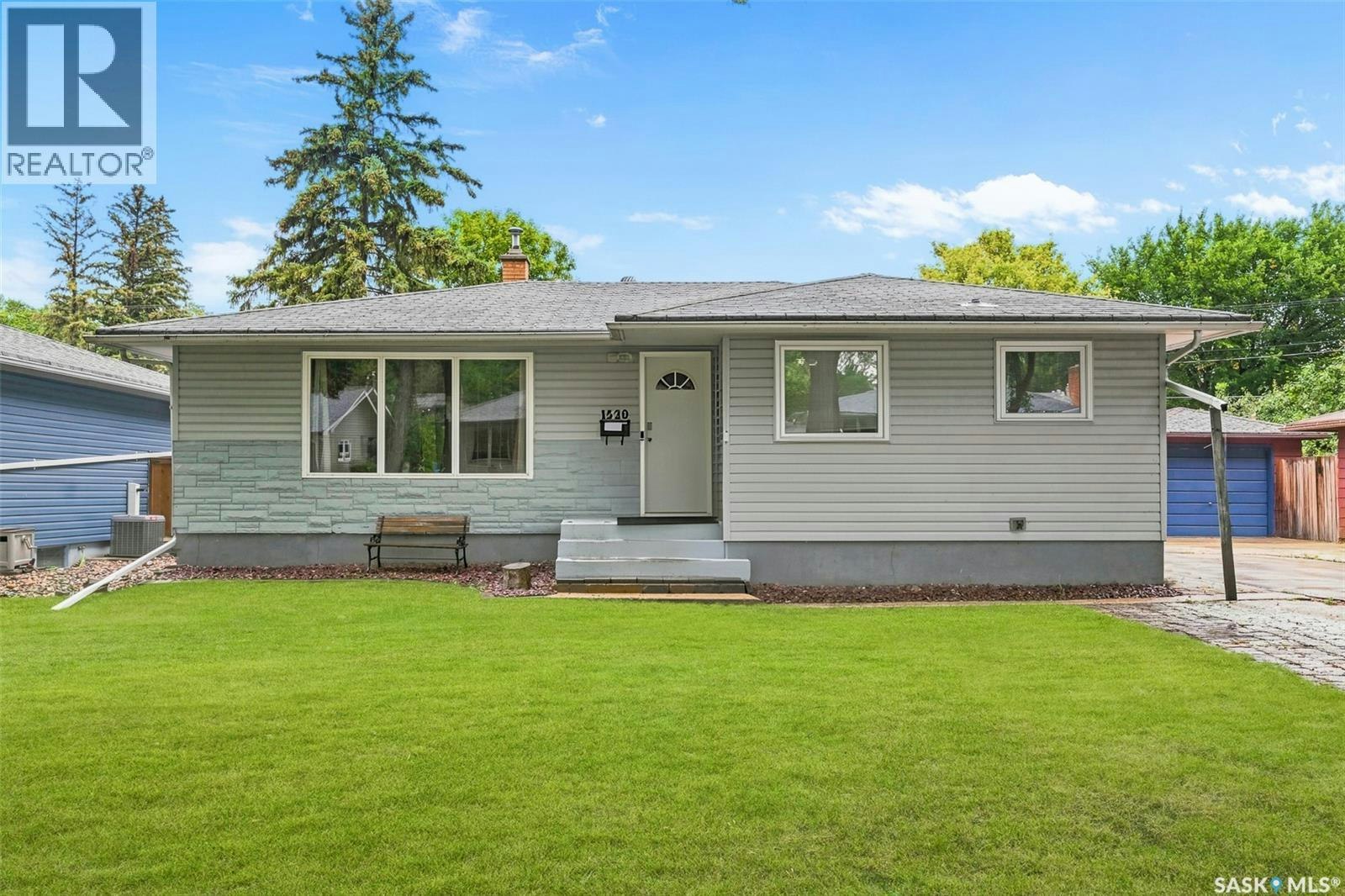 1520 Uhrich Avenue, Regina, SK, S4S 4R5