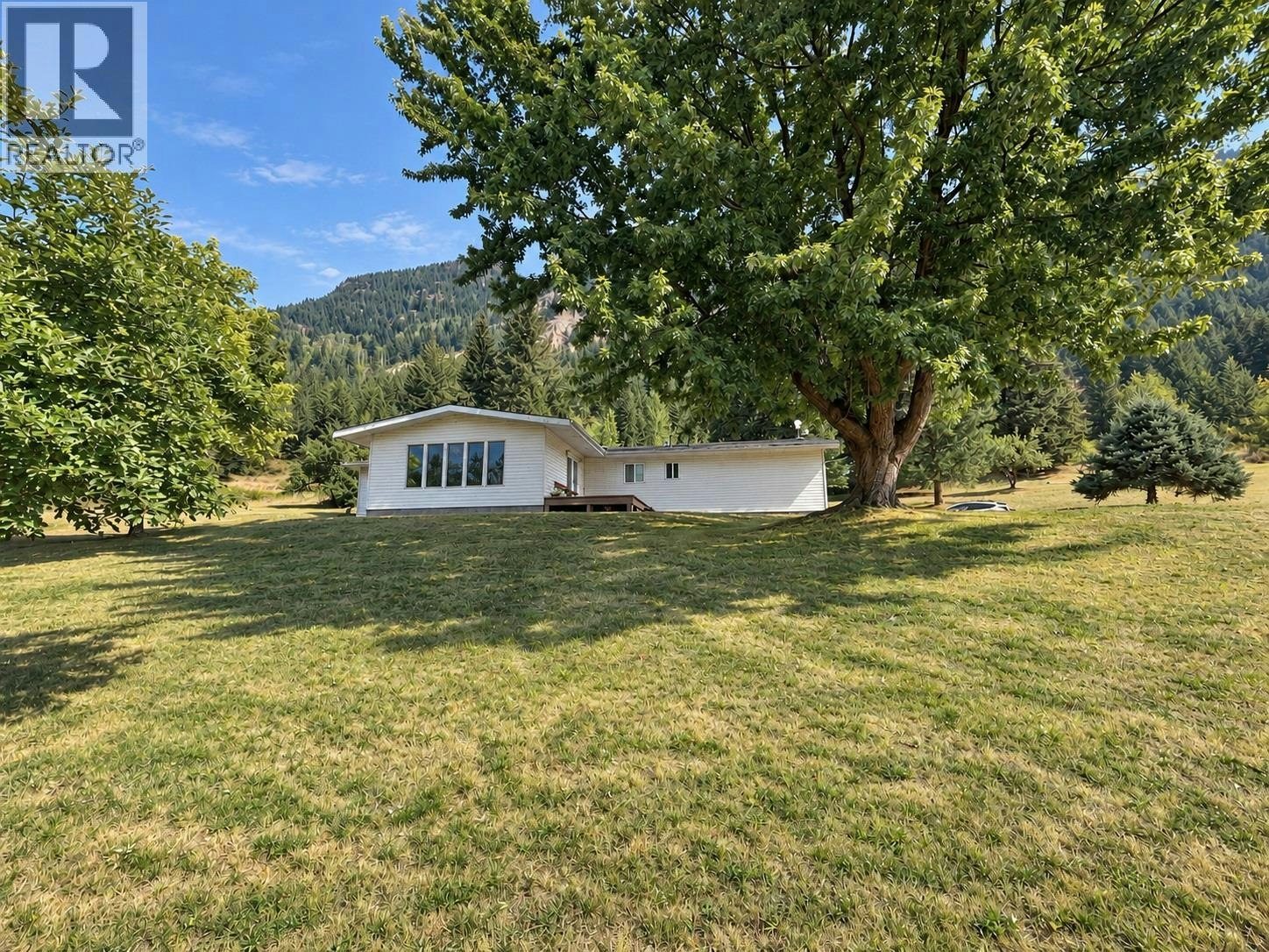 372 Agate Bay Road, Barriere, BC, V0E 2E0