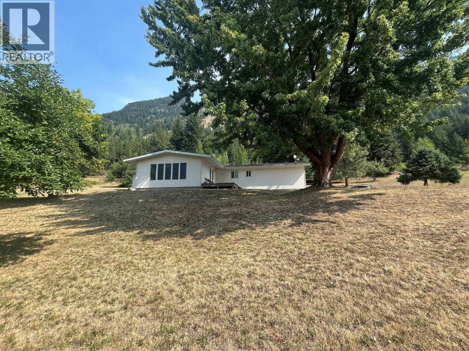 372 Agate Bay Road, Barriere, BC, V0E 2E0