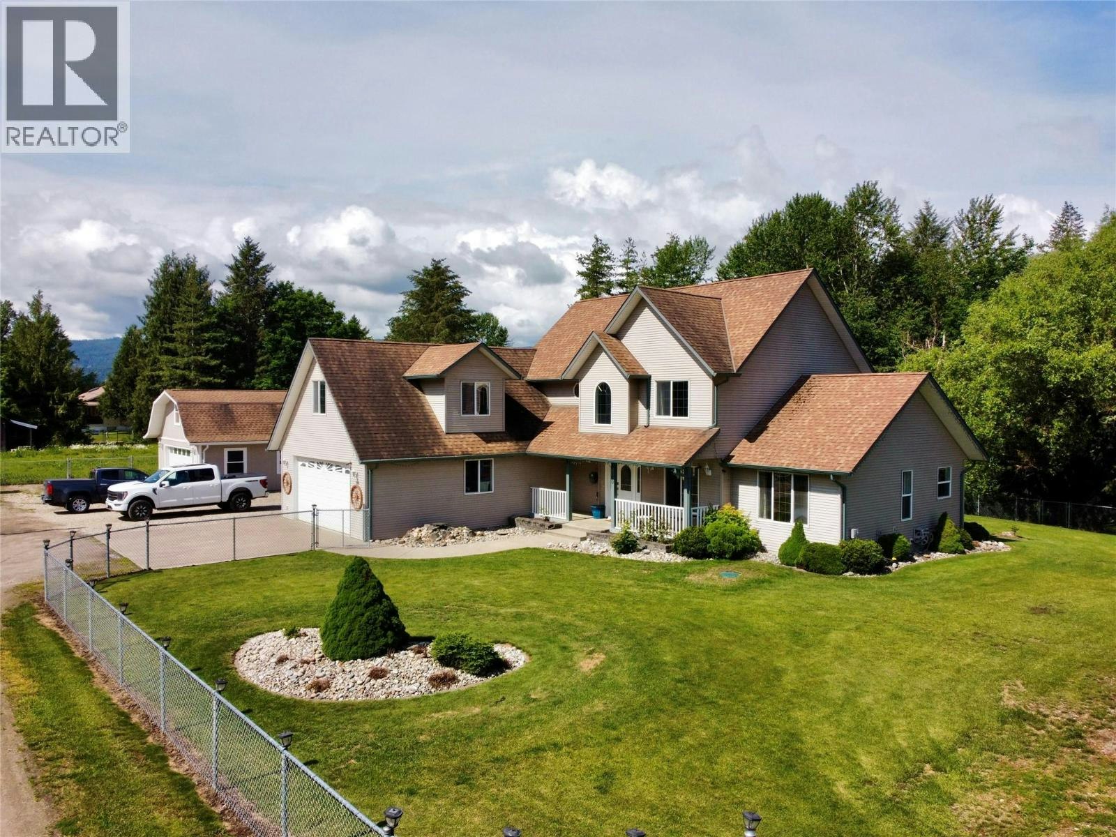 160 Carlin Street, Grindrod, BC, V0E 1Y0
