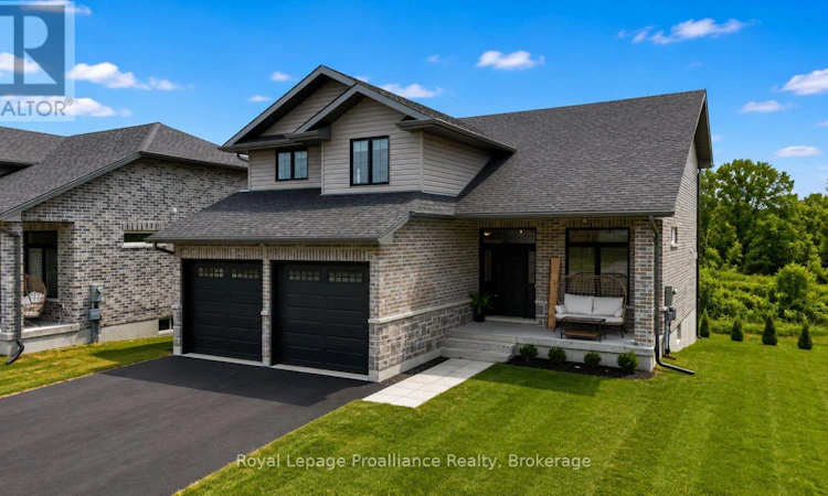 55 Lanark Drive