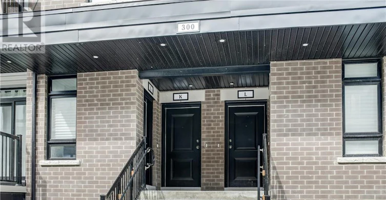 K-300 Tulum Crescent, Ottawa, ON, K2S 2Y4 - 3