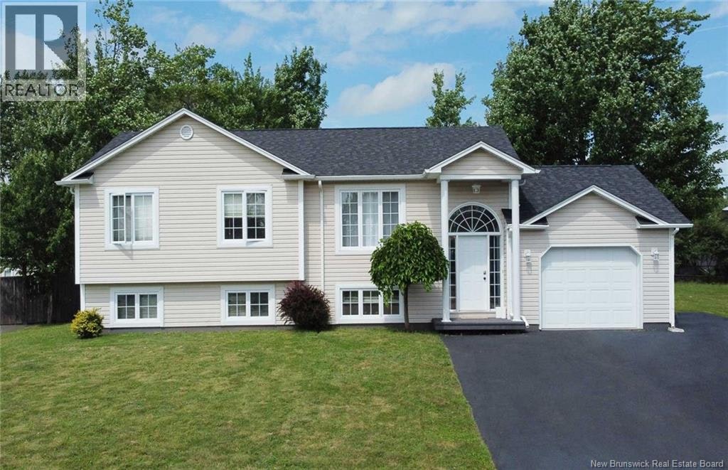 28 Fairisle Drive, Moncton, NB, E1G 5J6