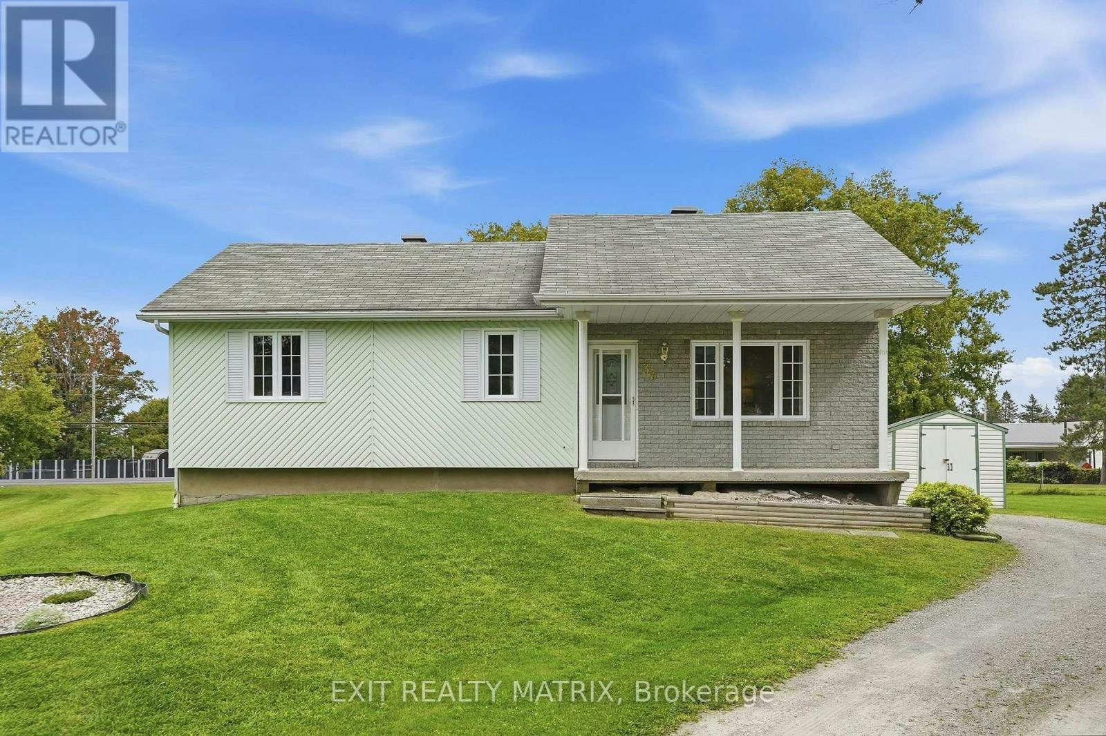 33 Frost Avenue, Hawkesbury, ON, K6A 2T4