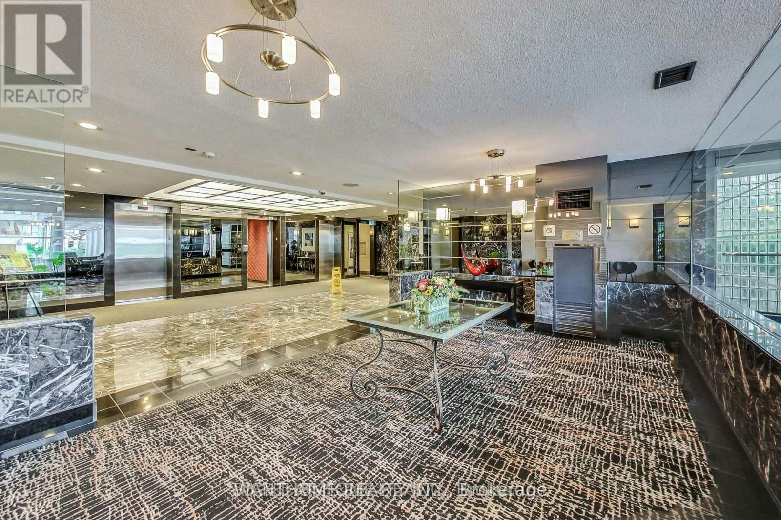 1709-5765 Yonge Street, Toronto, ON, M2M 4H9 - 3