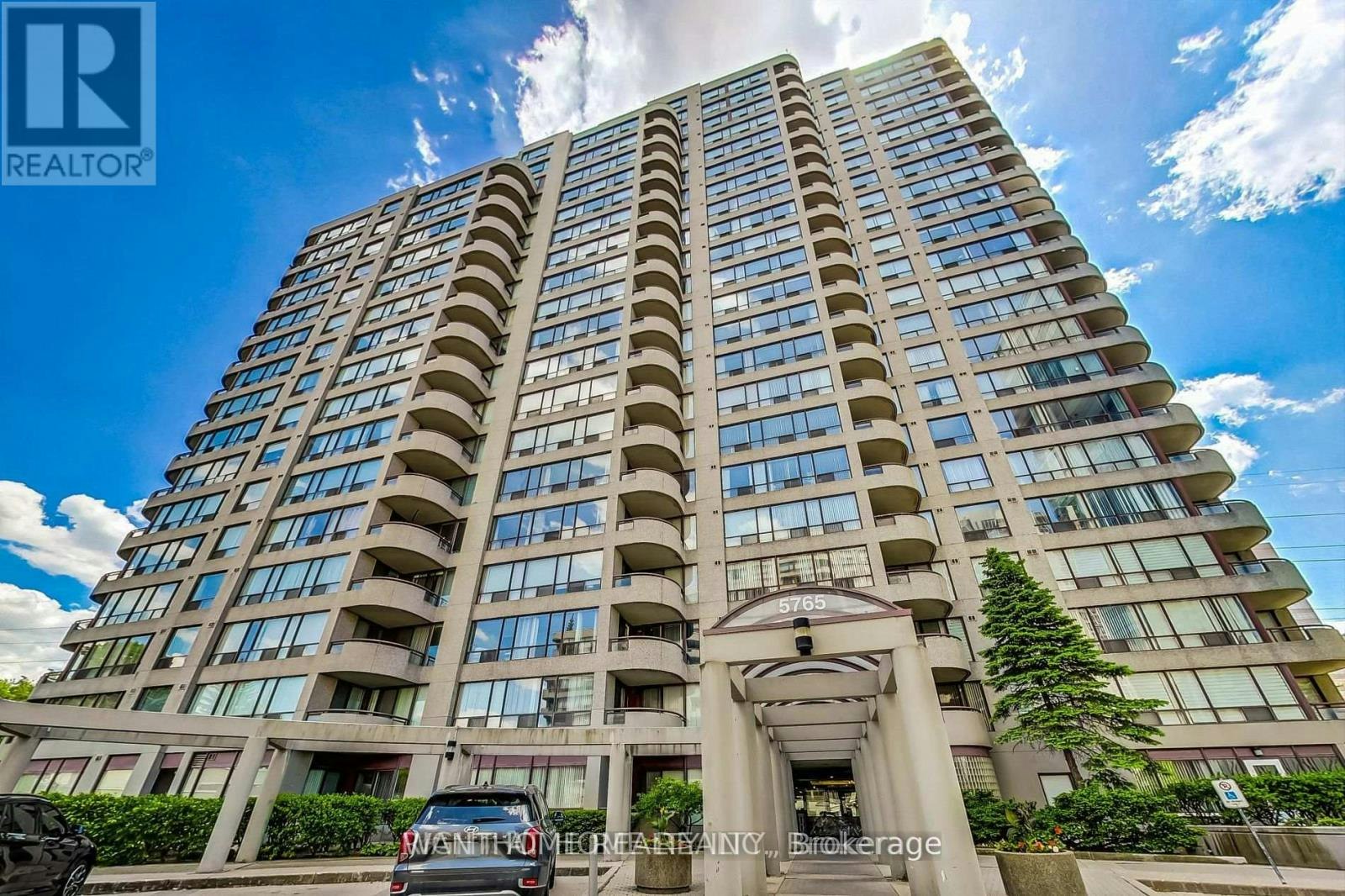1709-5765 Yonge Street, Toronto, ON, M2M 4H9 - 2