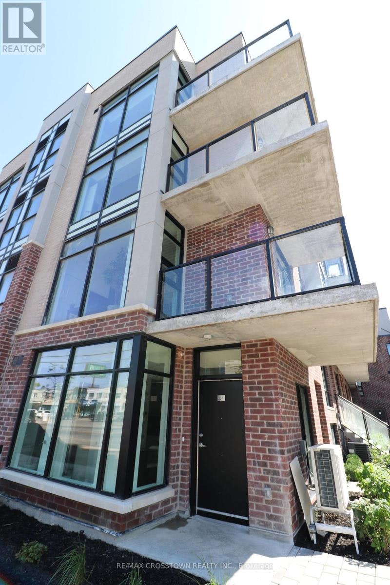 2ND - 57-861 Sheppard Avenue W, Toronto, ON, M3H 0E8