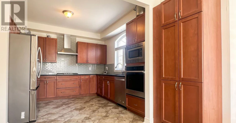 40 Crellin (First Floor Street, Ajax, ON, L1Z 0P1 - 8