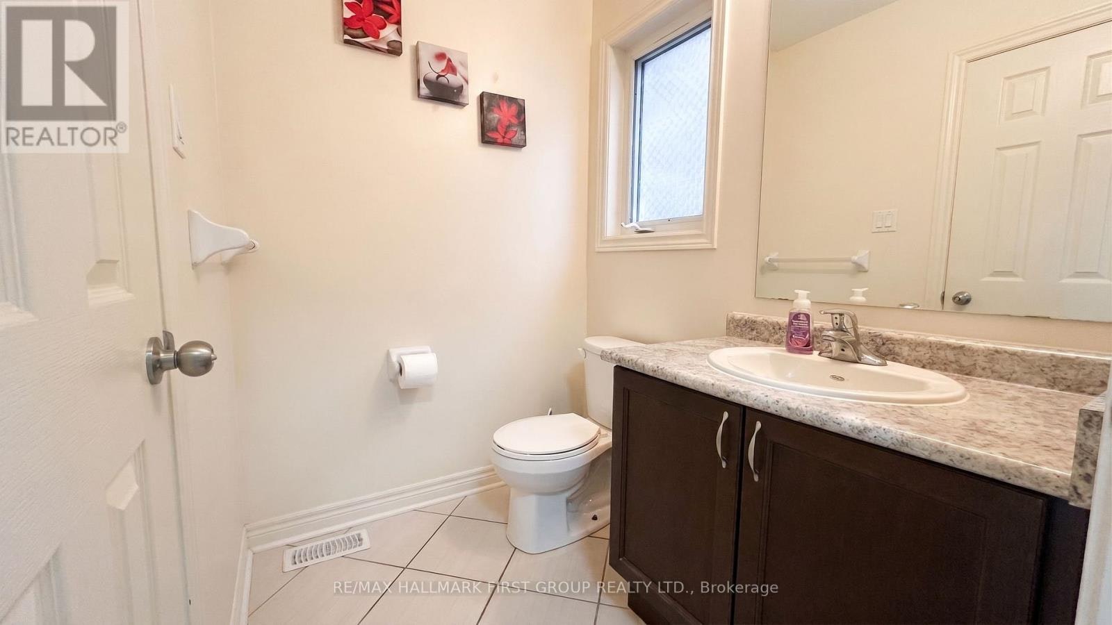 40 Crellin (First Floor Street, Ajax, ON, L1Z 0P1 - 21