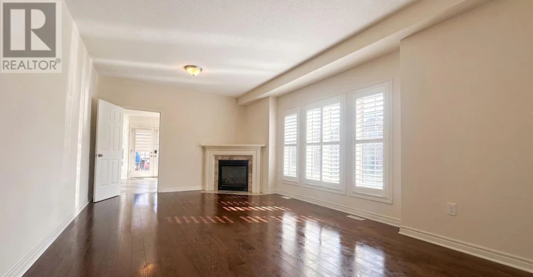 40 Crellin (First Floor Street, Ajax, ON, L1Z 0P1 - 11