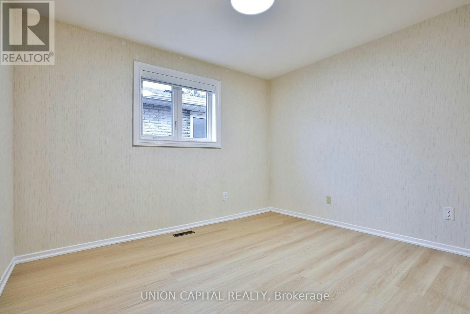 UPPER-131 Romfield Circuit, Markham, ON, L3T 3H7 - 8