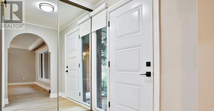 UPPER-131 Romfield Circuit, Markham, ON, L3T 3H7 - 18