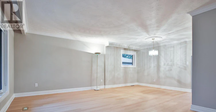 UPPER-131 Romfield Circuit, Markham, ON, L3T 3H7 - 19