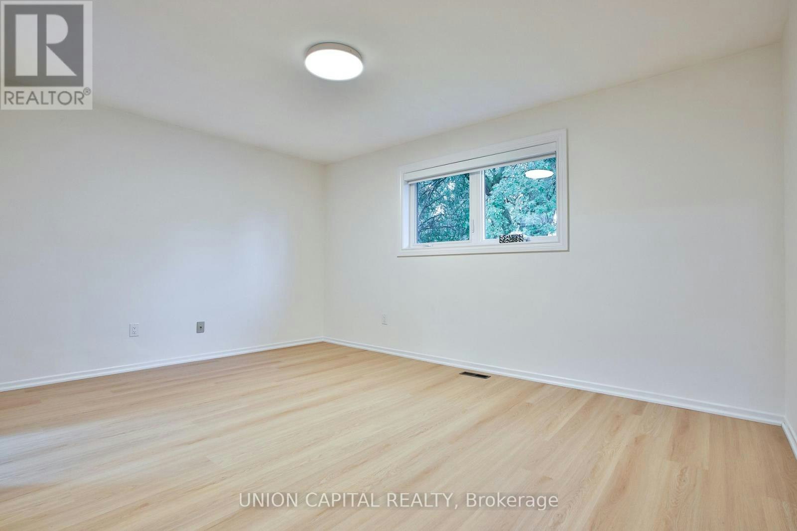 UPPER-131 Romfield Circuit, Markham, ON, L3T 3H7 - 10
