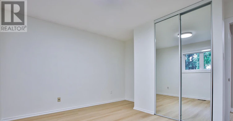UPPER-131 Romfield Circuit, Markham, ON, L3T 3H7 - 6