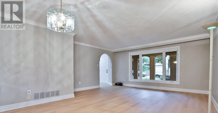 UPPER-131 Romfield Circuit, Markham, ON, L3T 3H7 - 22