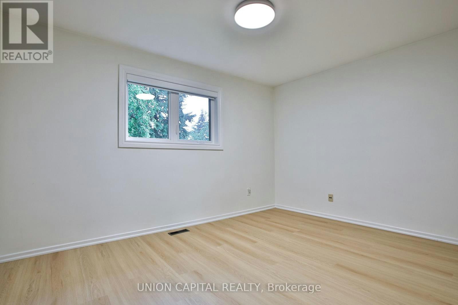 UPPER-131 Romfield Circuit, Markham, ON, L3T 3H7 - 5