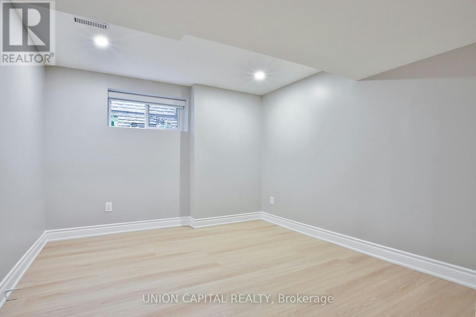 LOWER-131 Romfield Circuit, Markham, ON, L3T 3H7 - 7