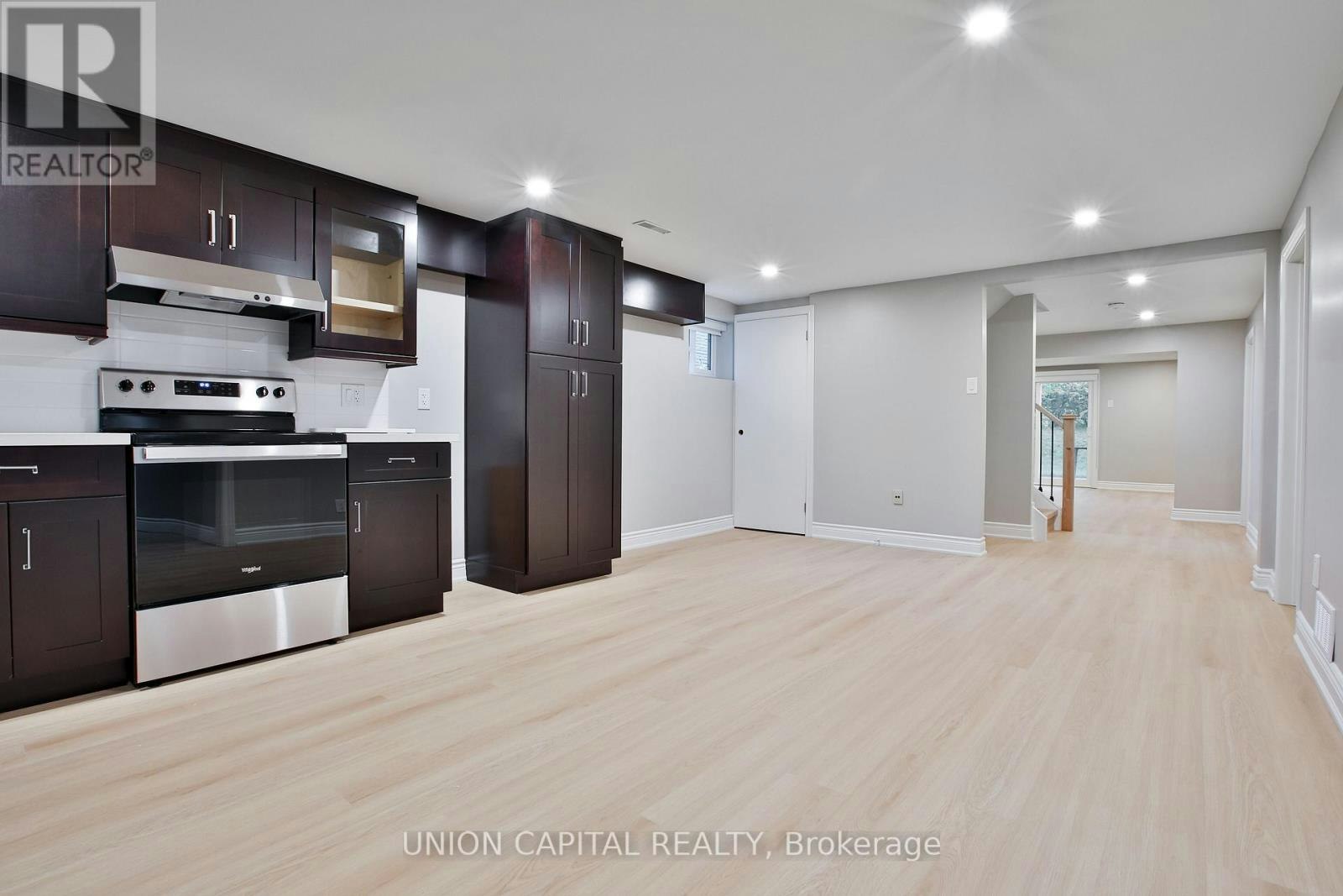LOWER-131 Romfield Circuit, Markham, ON, L3T 3H7 - 4
