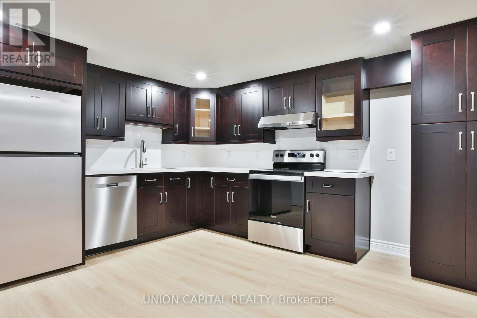 LOWER-131 Romfield Circuit, Markham, ON, L3T 3H7 - 6