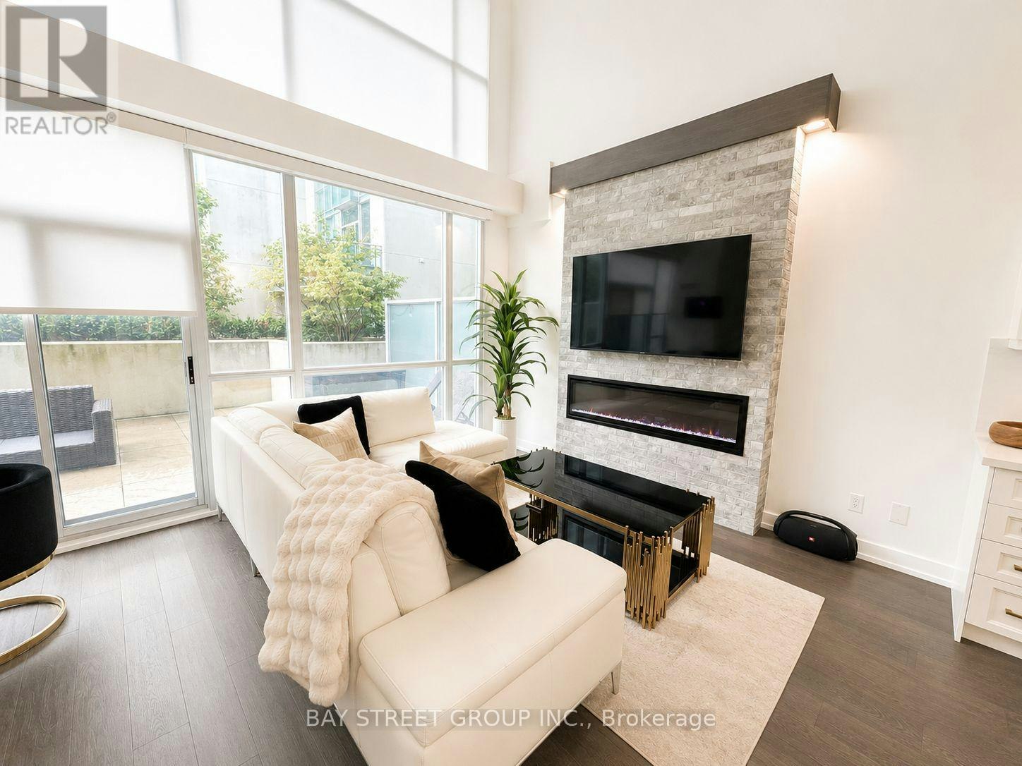 609-223 Webb Drive, Mississauga, ON, L5B 0E1 - 5