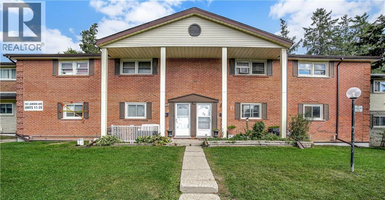 25-162 Jansen Avenue, Kitchener, ON, N2A 2L7 - 25
