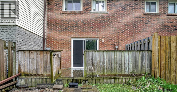 25-162 Jansen Avenue, Kitchener, ON, N2A 2L7 - 24