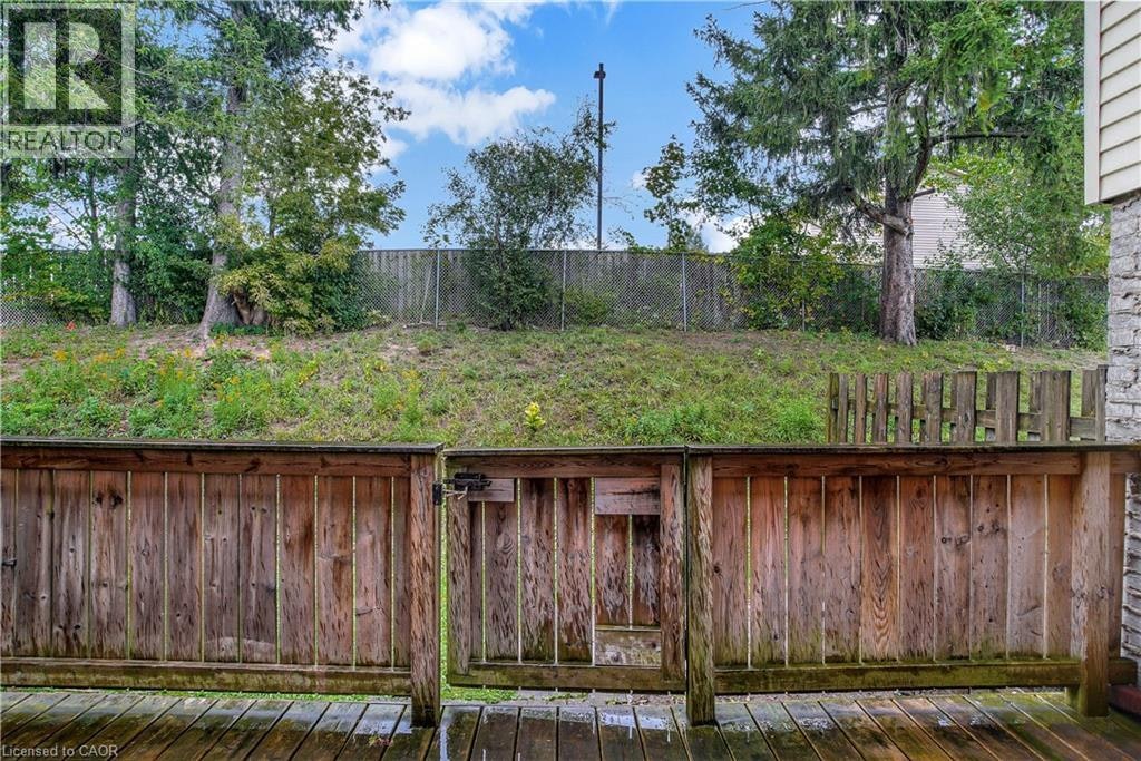 25-162 Jansen Avenue, Kitchener, ON, N2A 2L7 - 22