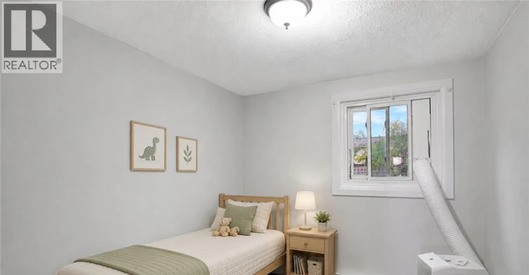 25-162 Jansen Avenue, Kitchener, ON, N2A 2L7 - 12
