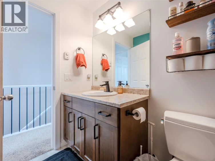 102-707 Revelstoke Avenue, Penticton, BC, V2A 2J1 - 20