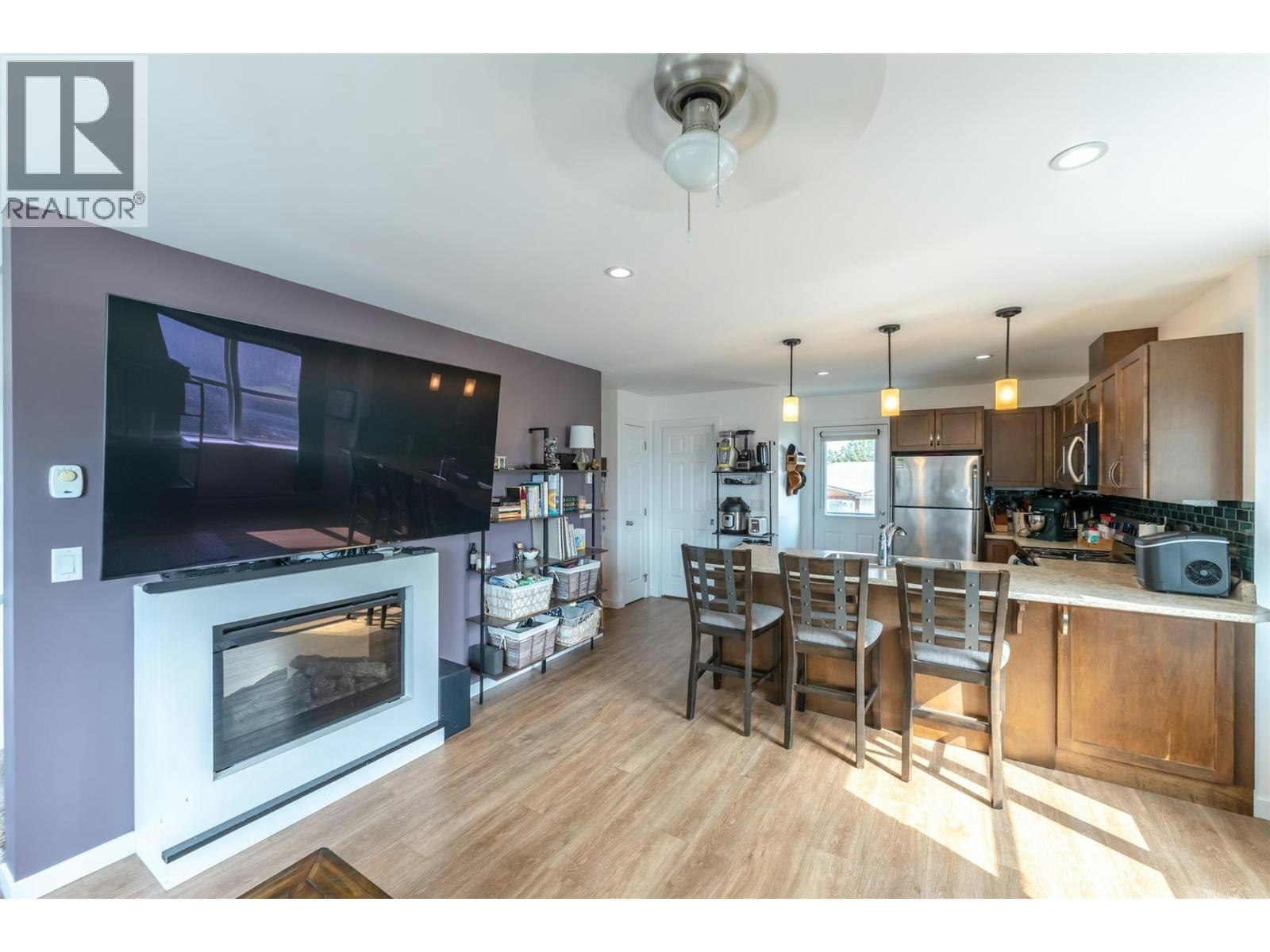 102-707 Revelstoke Avenue, Penticton, BC, V2A 2J1 - 10