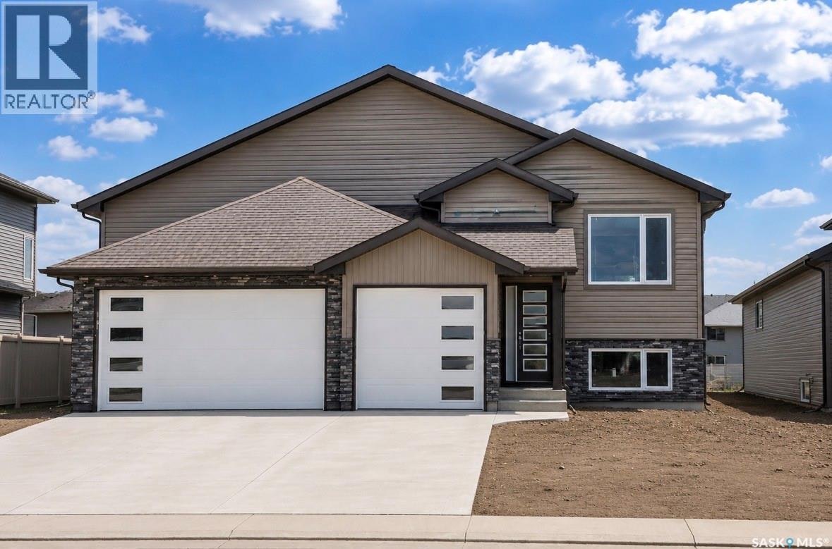 216 Veterans Drive, Warman, SK, S0K 4S4