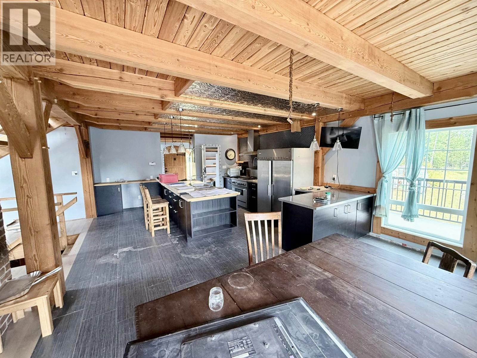 6995 Colgan Road, 100 Mile House, BC, V0K 1X1 - 14