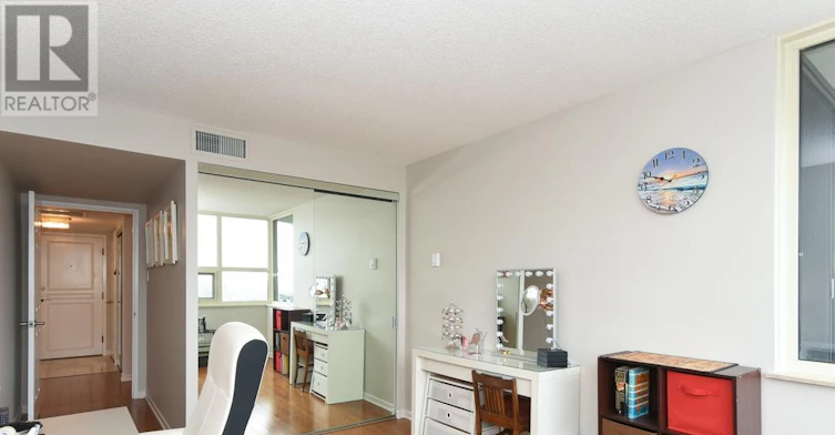 2504-1510 Riverside Drive, Ottawa, ON, K1G 4X5 - 21