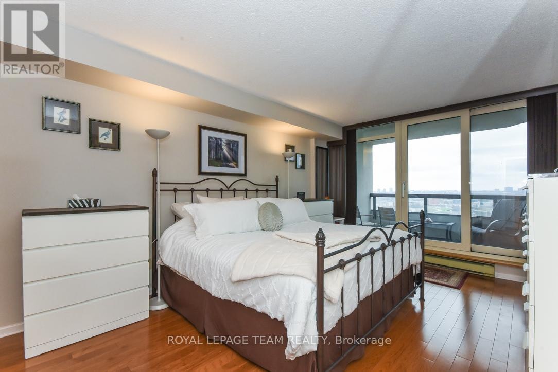 2504-1510 Riverside Drive, Ottawa, ON, K1G 4X5 - 24