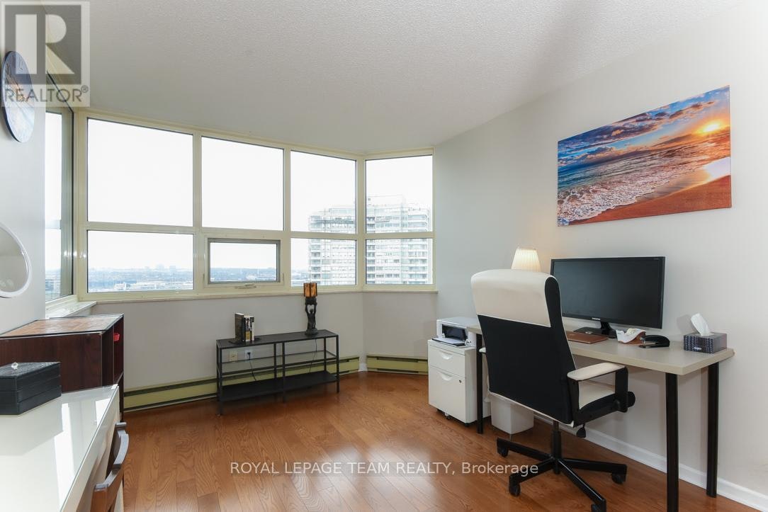 2504-1510 Riverside Drive, Ottawa, ON, K1G 4X5 - 20