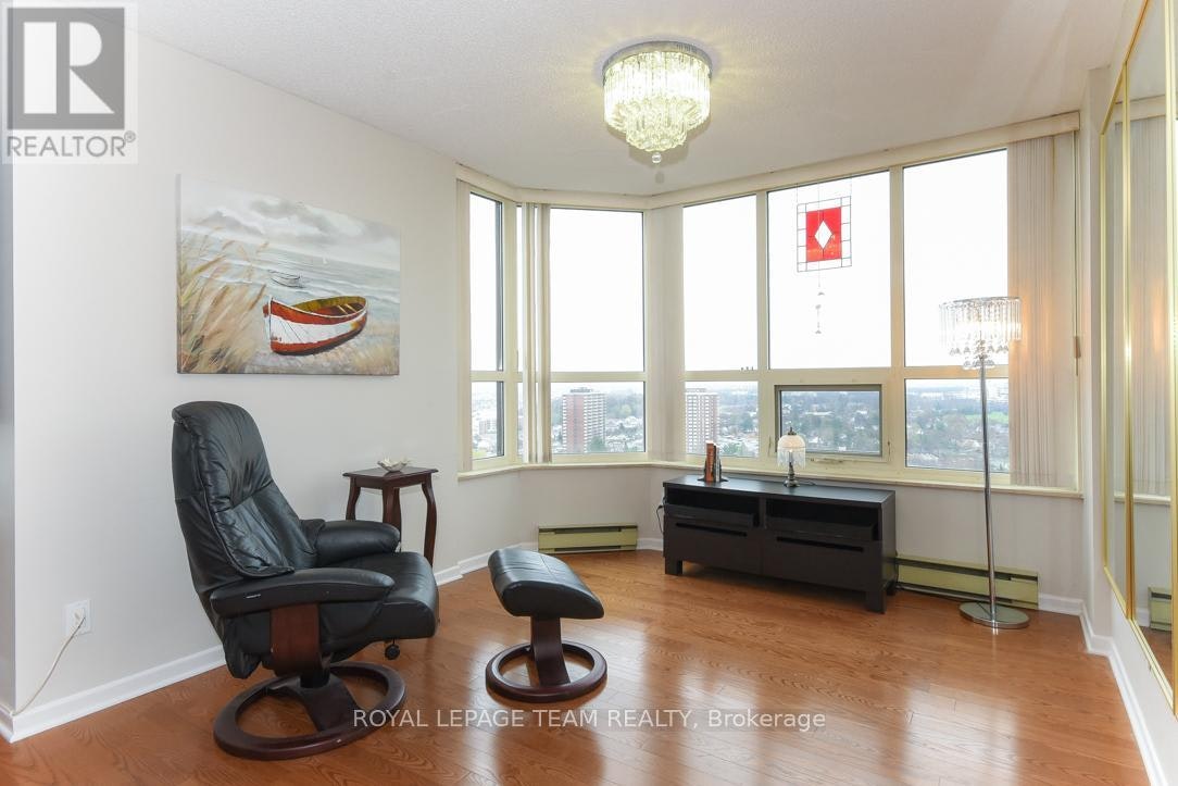 2504-1510 Riverside Drive, Ottawa, ON, K1G 4X5 - 13