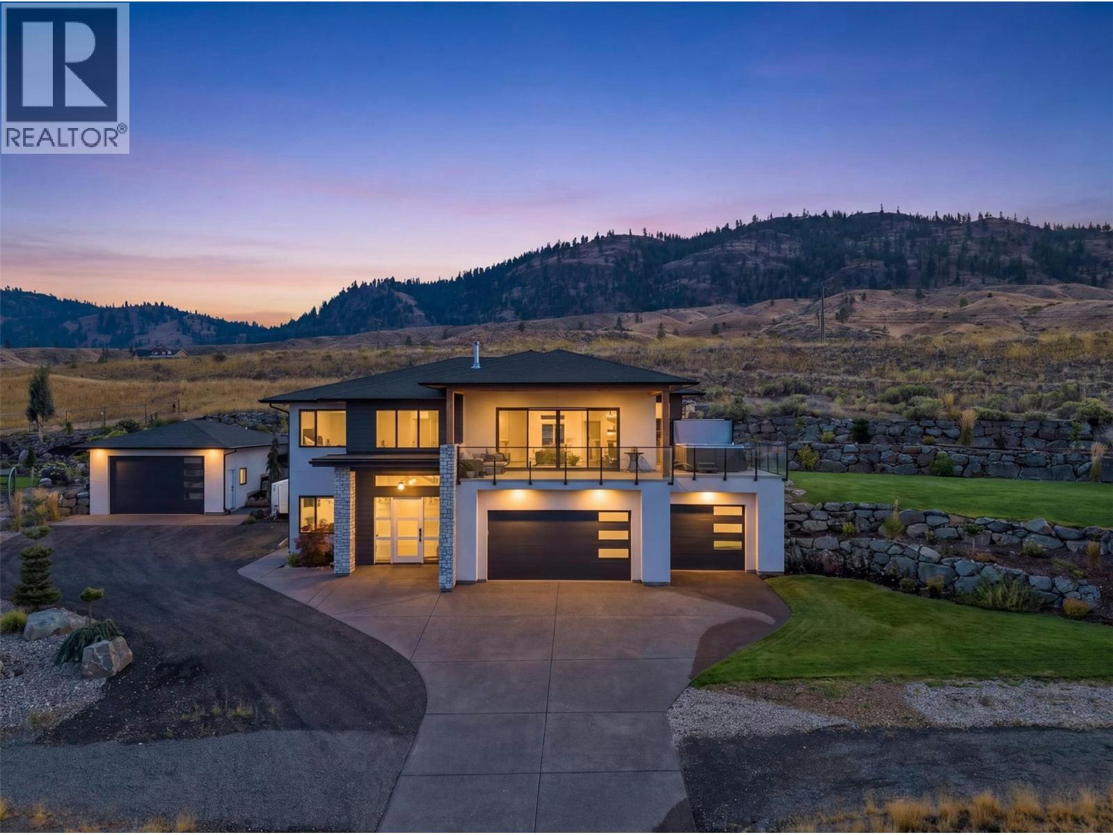 145 Rue Cheval Noir Street, Tobiano, BC, V1S 0B3