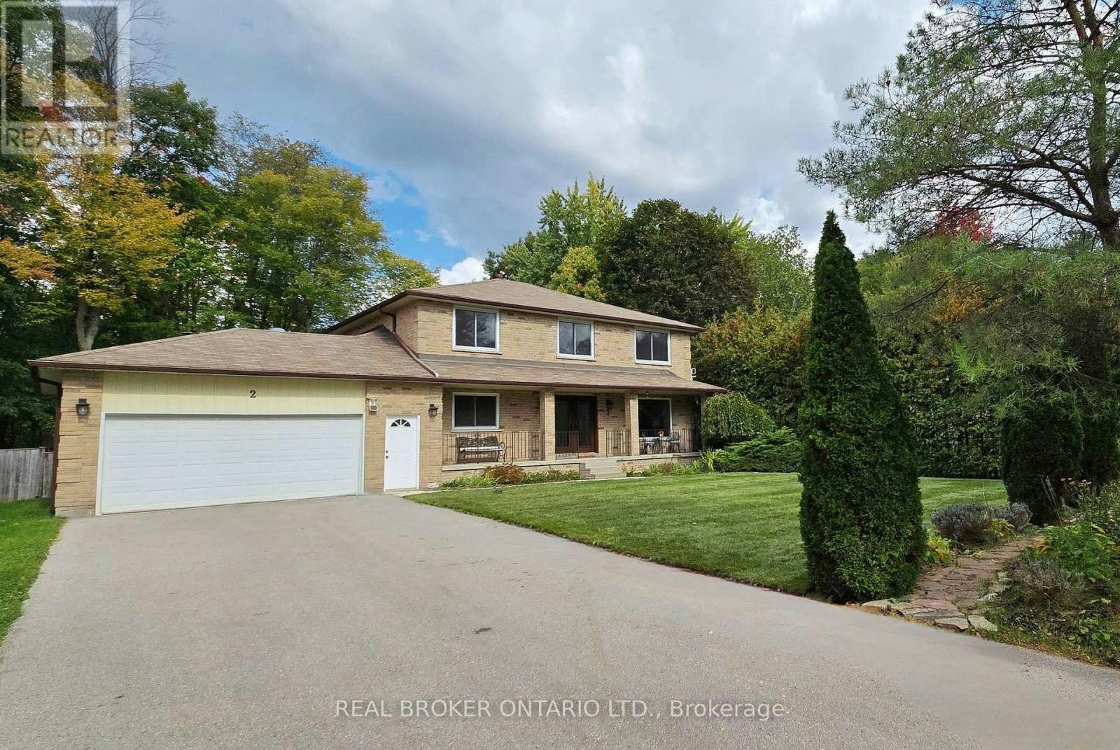2 Amberglen Court, East Gwillimbury, ON, L9N 1J6
