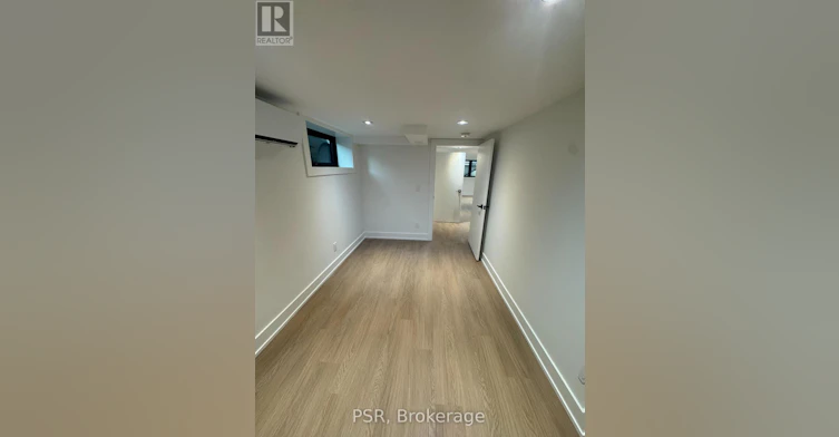 LOWER-99 Ypres Road, Toronto, ON, M6M 3X2 - 10