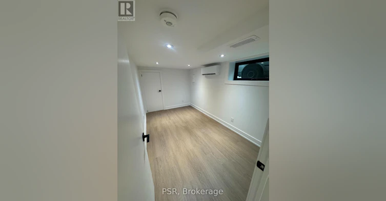 LOWER-99 Ypres Road, Toronto, ON, M6M 3X2 - 11