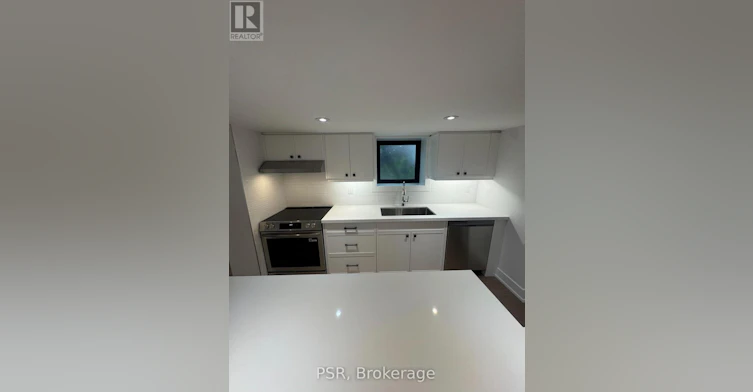 LOWER-99 Ypres Road, Toronto, ON, M6M 3X2 - 8