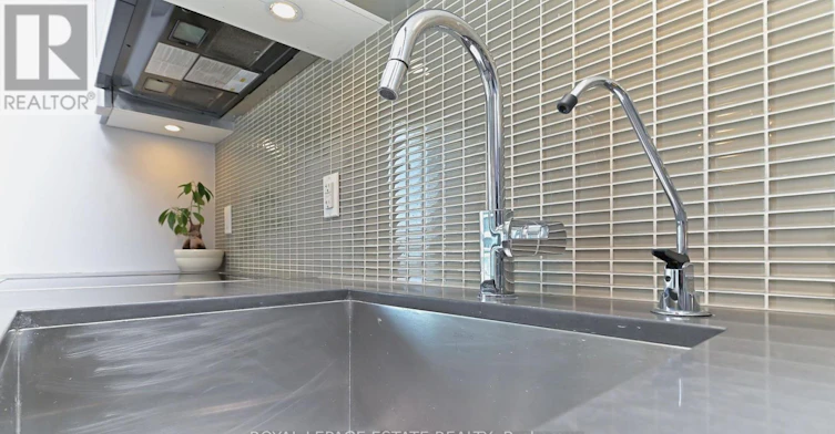 2901-33 Shore Breeze Drive, Toronto, ON, M8V 1A1 - 7